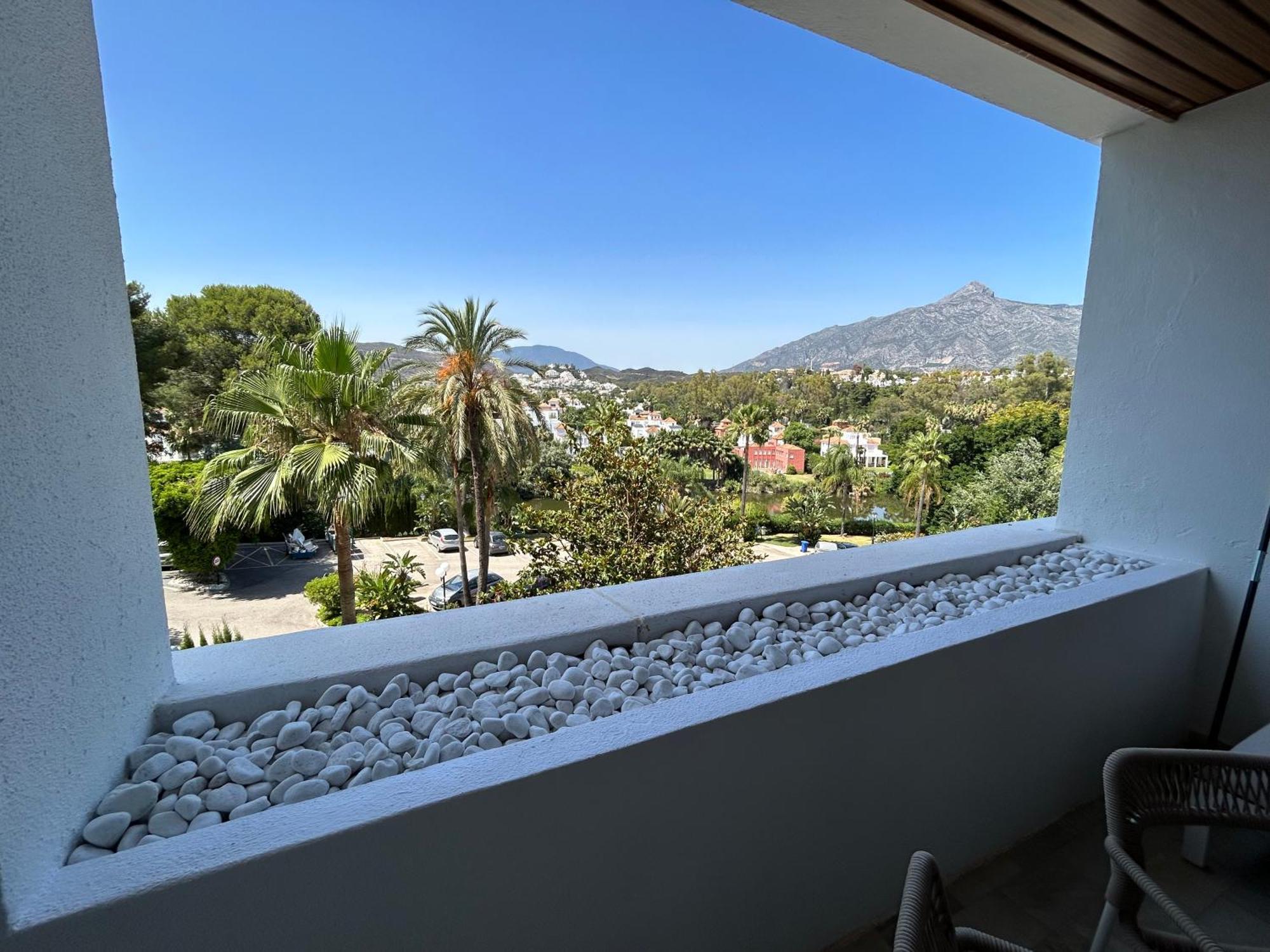 Marbella, Del Golf, Las Brisas Apartment